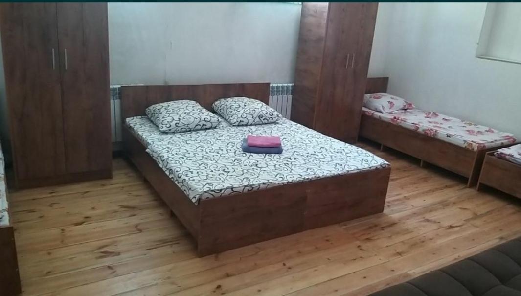 Guest House 777 Turkistan Bagian luar foto