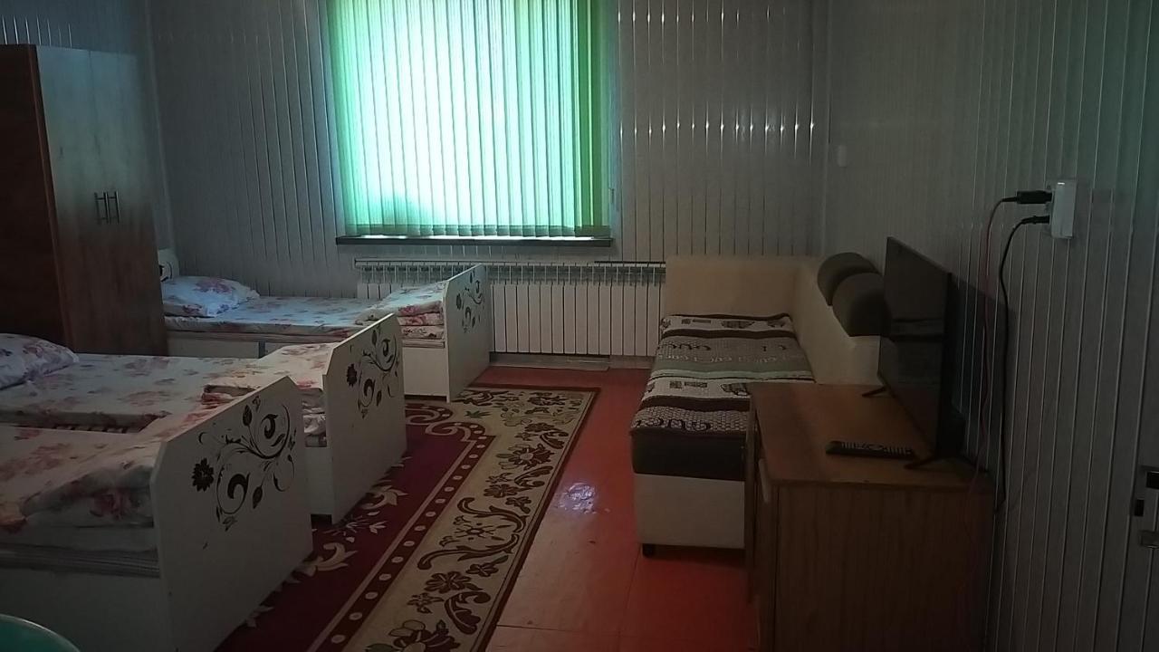 Guest House 777 Turkistan Bagian luar foto